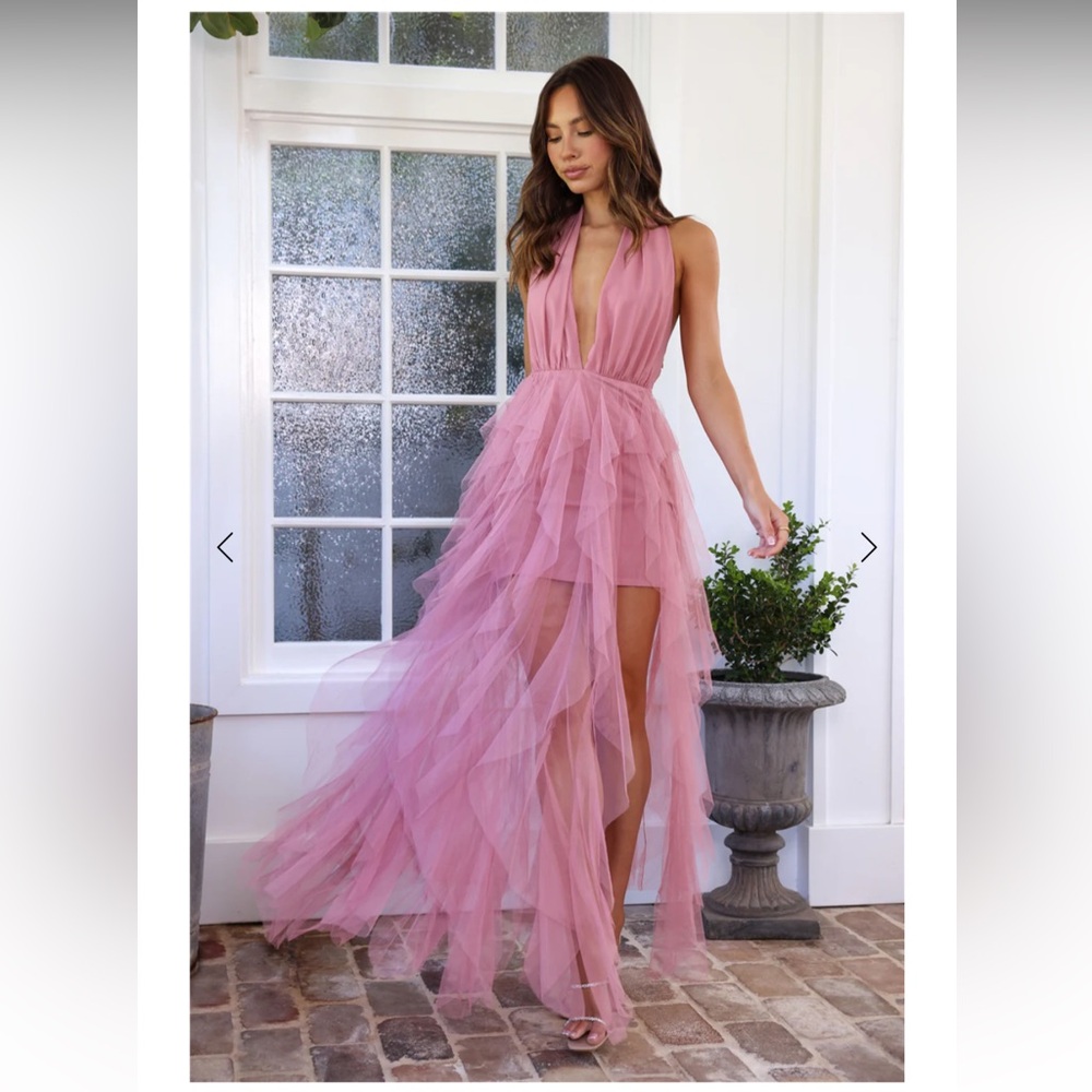HELLO MOLLY | Into The Middle Tulle Halter Maxi Dress Pink in XS/US 2/AU 6 - Picture 4 of 15